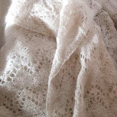 Dominique Deprez - Châle de naissance en alpaga blanc