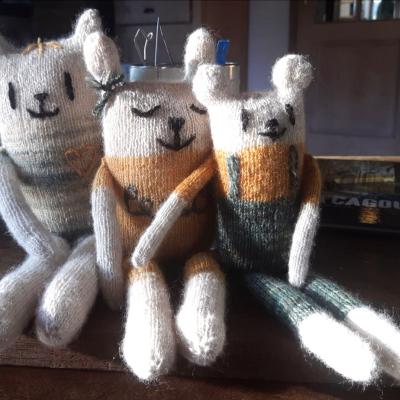 Dominique Deprez - Nounours filés et tricotés main